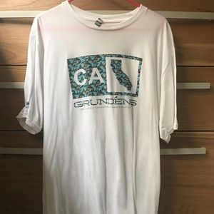 Grundens California tee